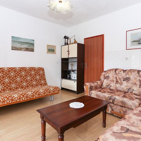 Holiday Home Marcelo-With Terrace Vinišće Esterno foto
