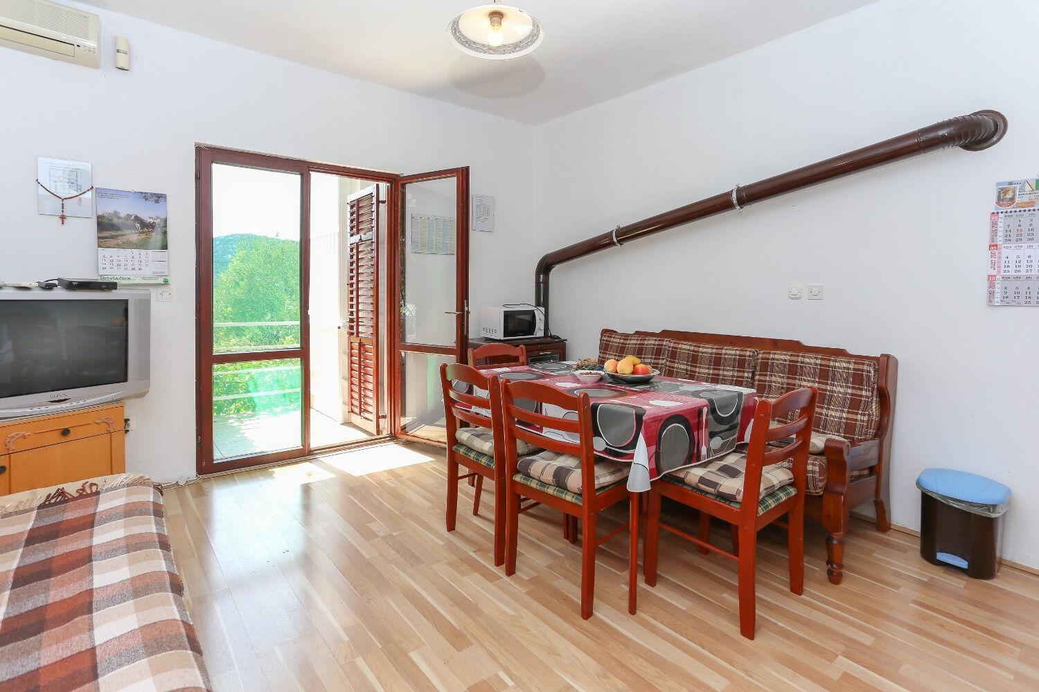 Holiday Home Marcelo-With Terrace Vinišće Esterno foto